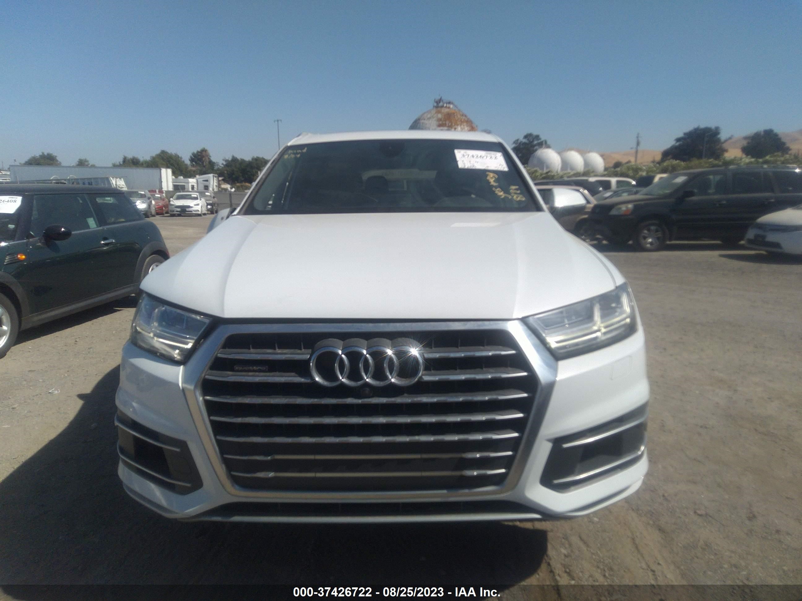 Photo 5 VIN: WA1LAAF71JD052715 - AUDI Q7 