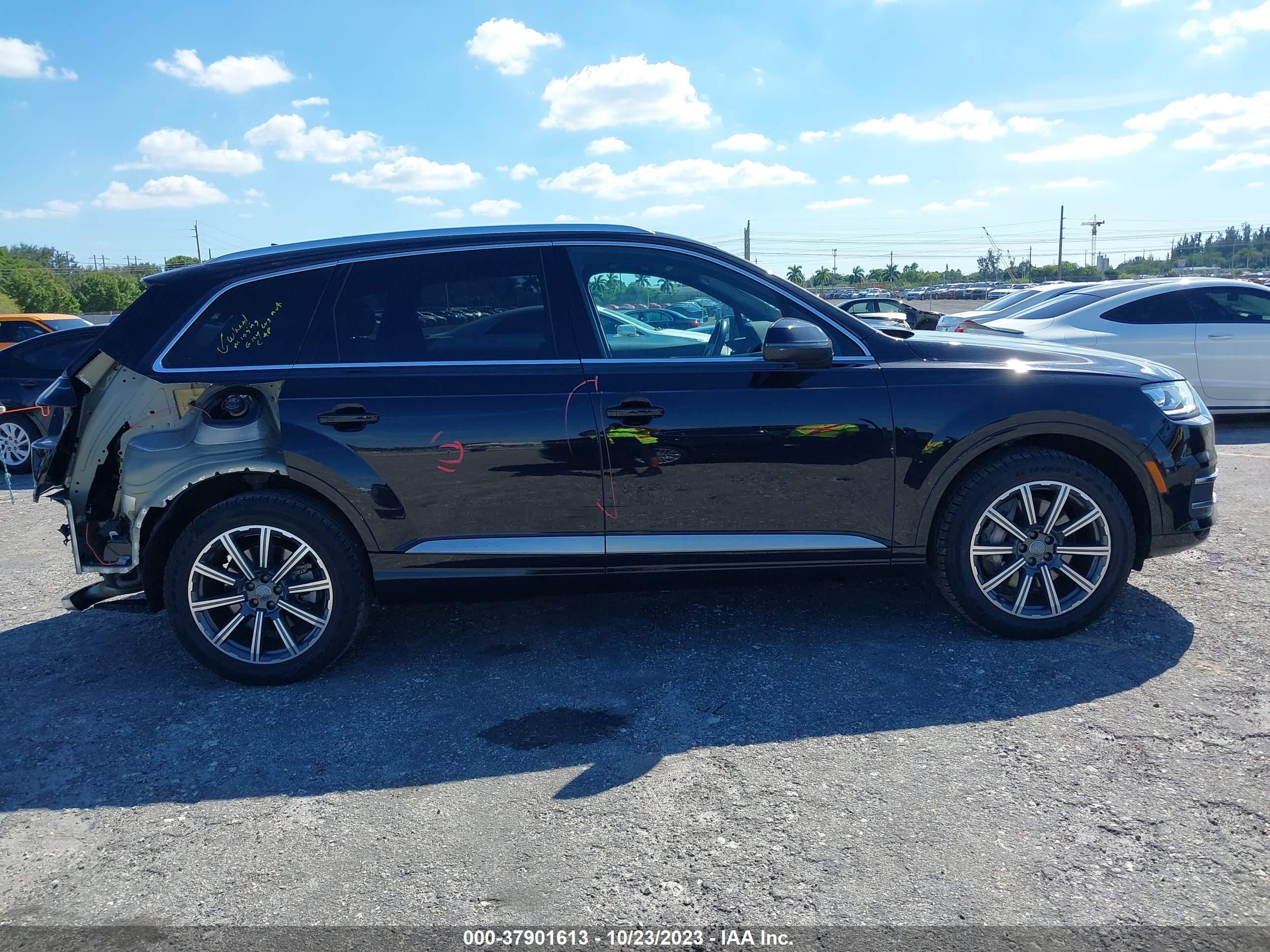 Photo 12 VIN: WA1LAAF72HD007194 - AUDI Q7 