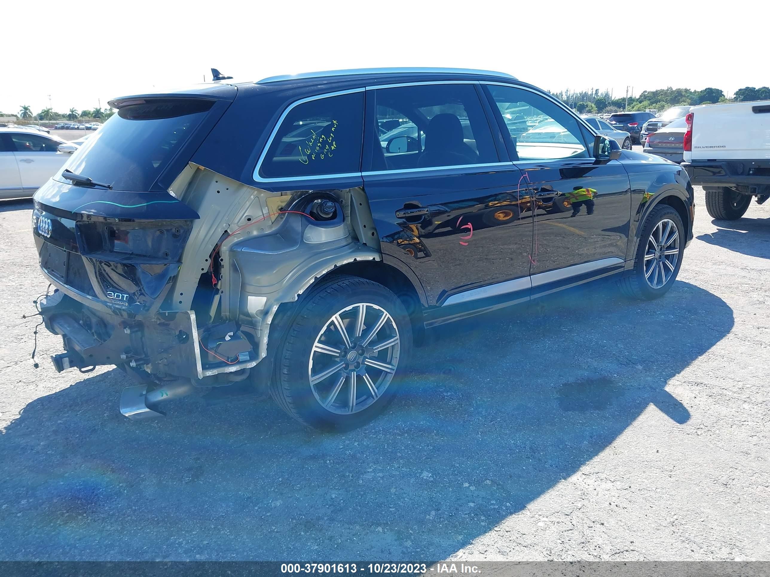 Photo 3 VIN: WA1LAAF72HD007194 - AUDI Q7 