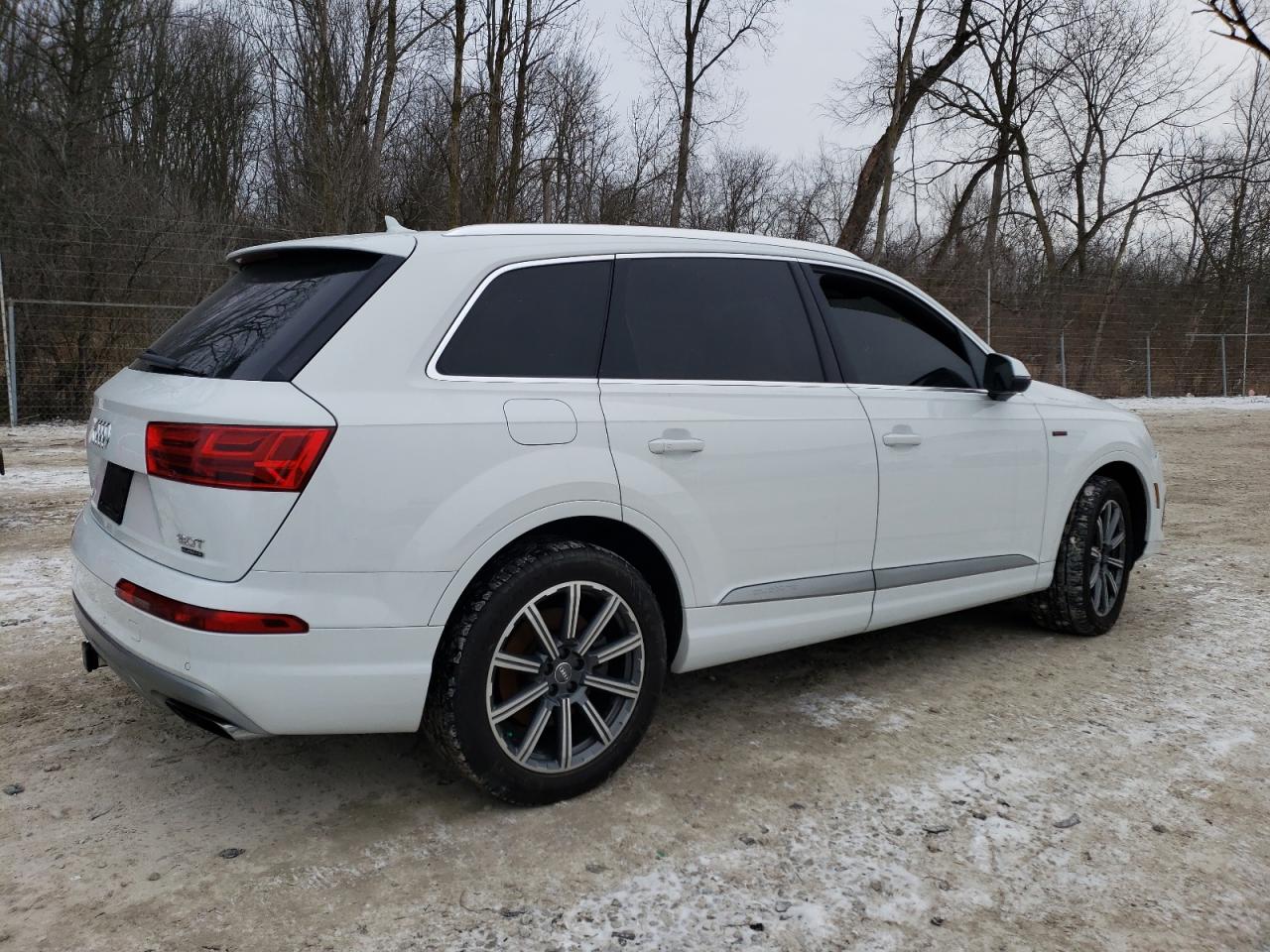 Photo 2 VIN: WA1LAAF72HD026408 - AUDI Q7 