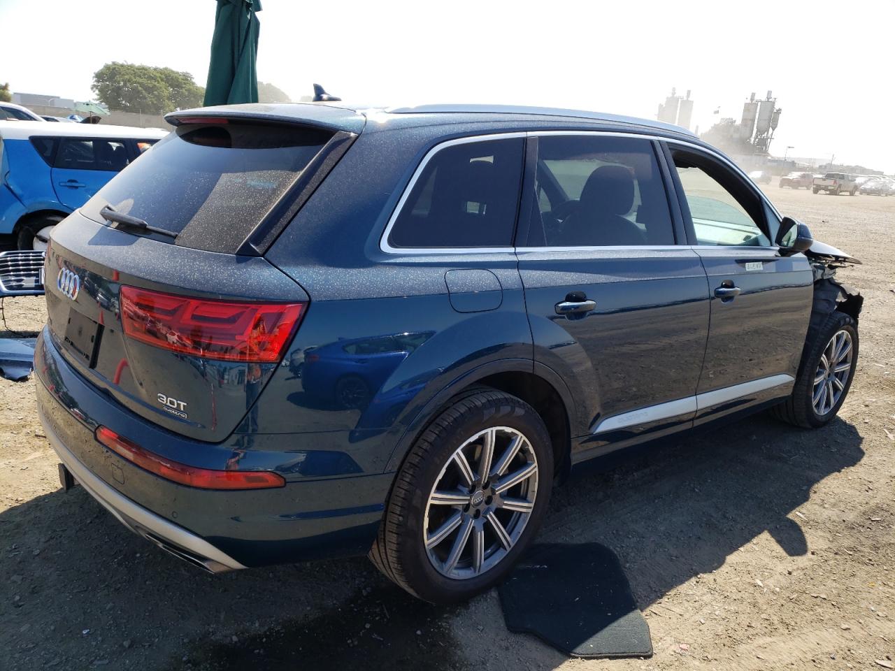 Photo 2 VIN: WA1LAAF73JD051484 - AUDI Q7 