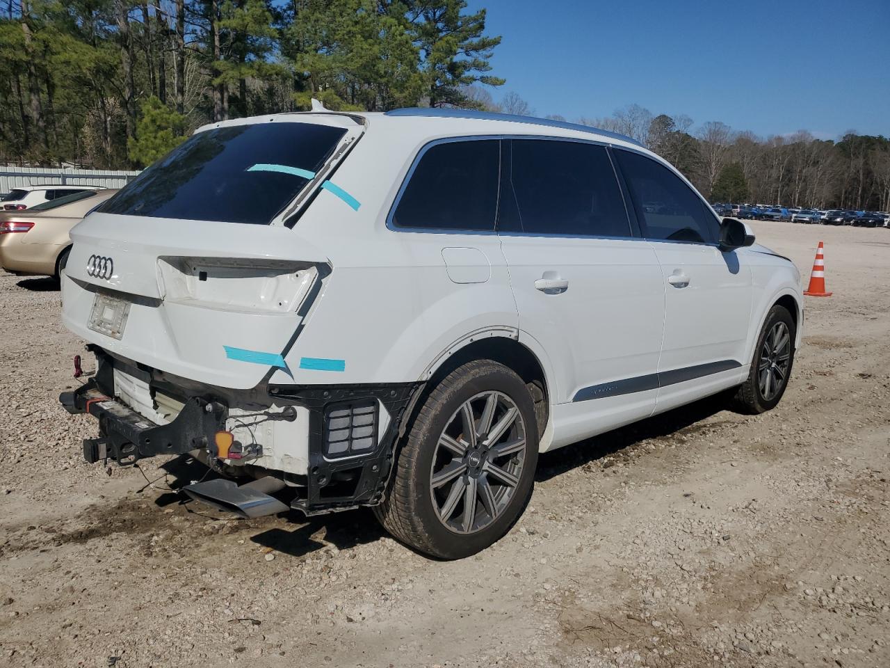 Photo 2 VIN: WA1LAAF73KD003436 - AUDI Q7 