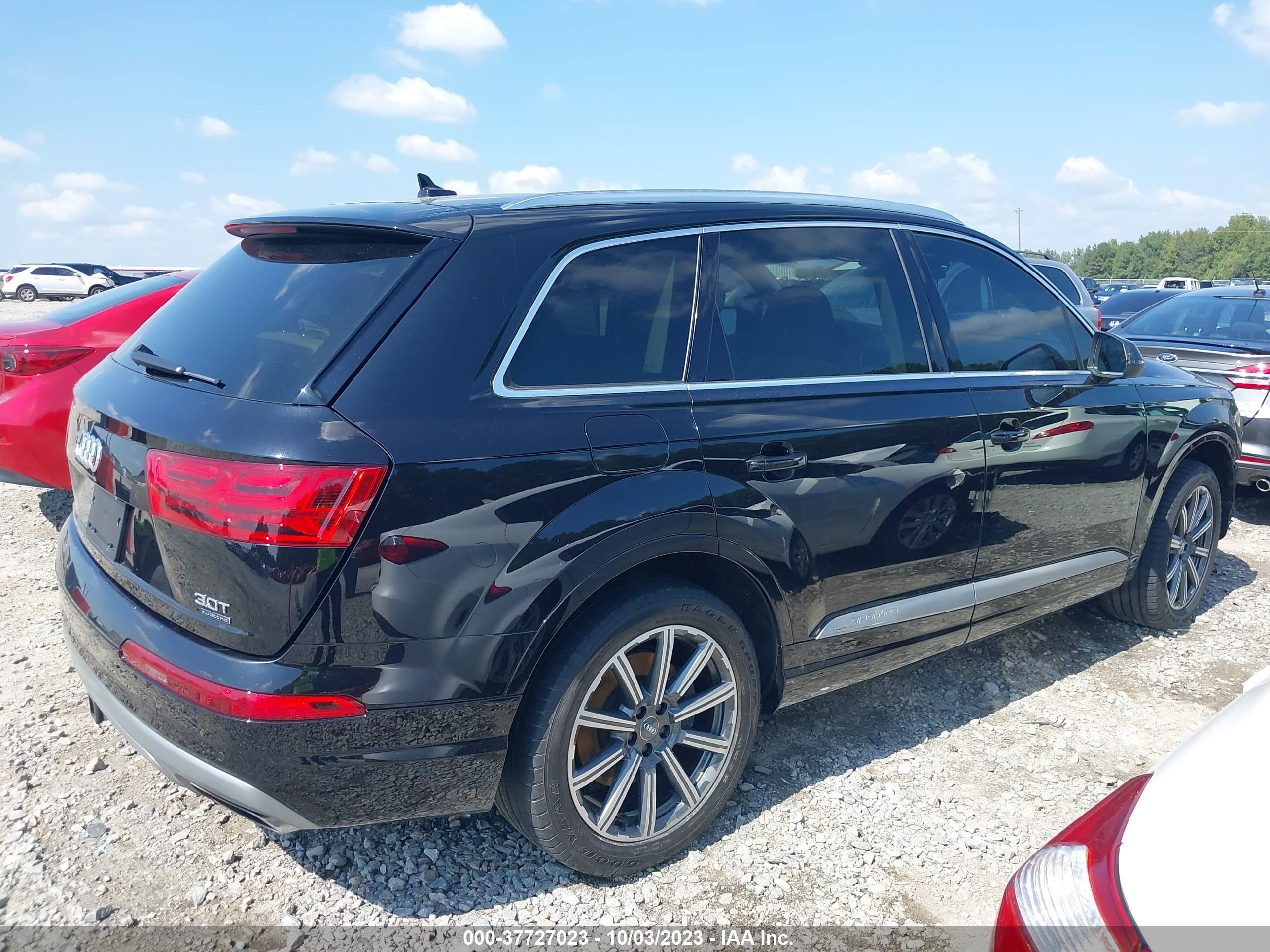 Photo 13 VIN: WA1LAAF74HD050046 - AUDI Q7 