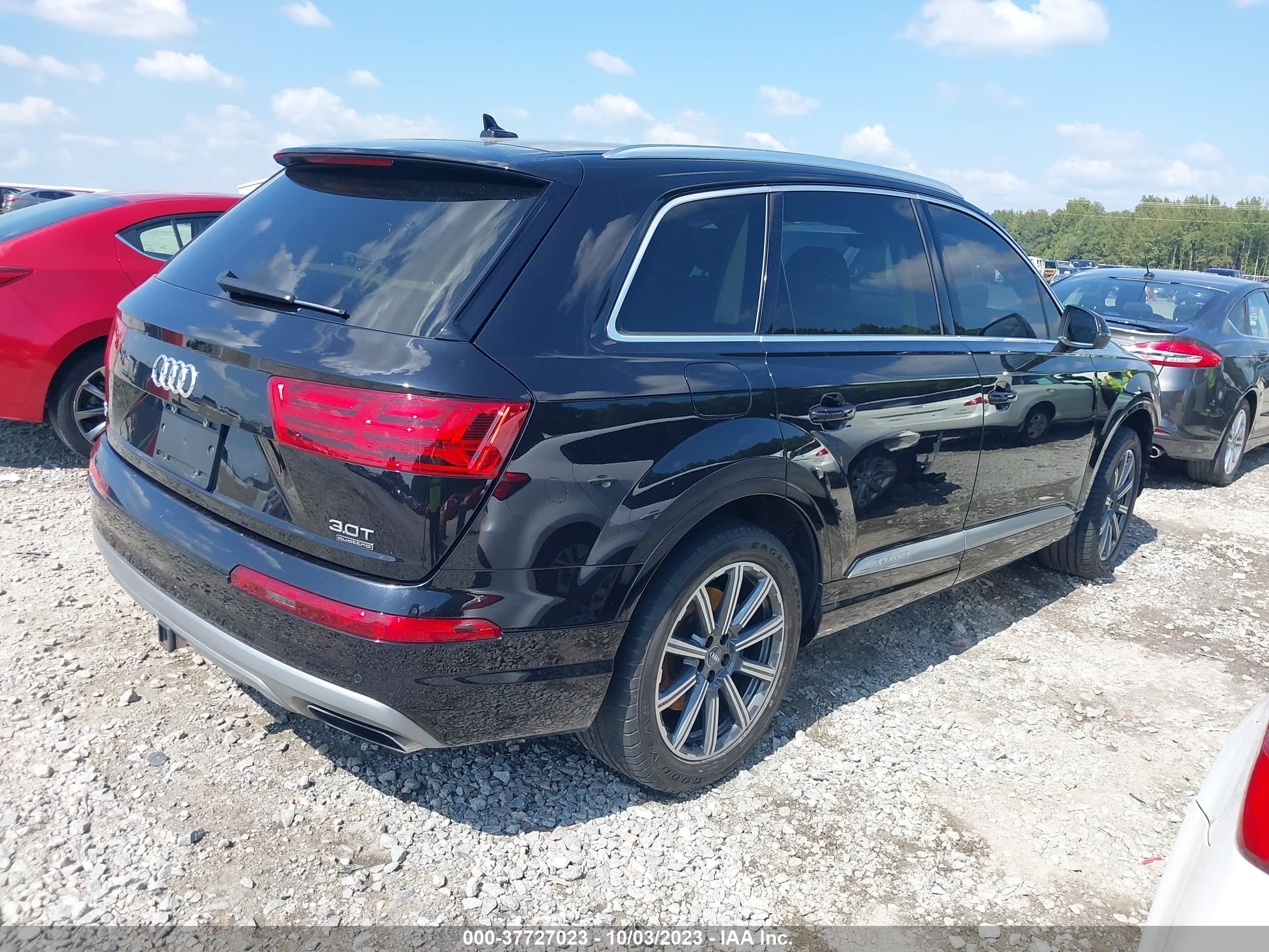 Photo 3 VIN: WA1LAAF74HD050046 - AUDI Q7 