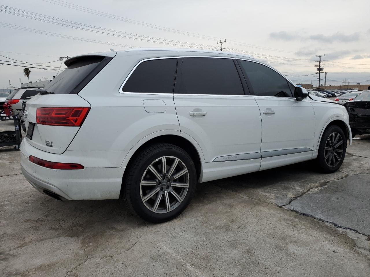 Photo 2 VIN: WA1LAAF74HD059877 - AUDI Q7 