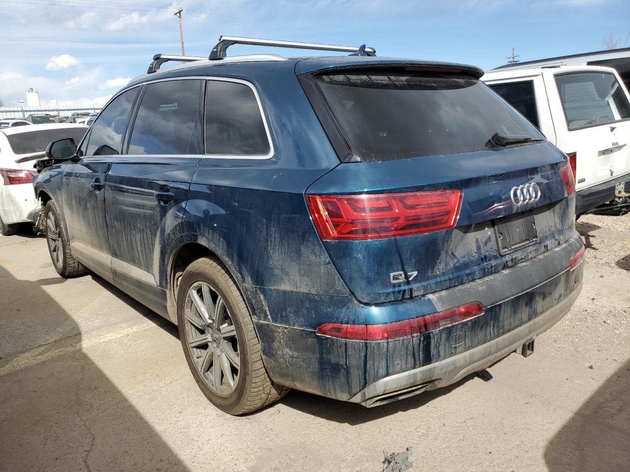 Photo 1 VIN: WA1LAAF75JD022195 - AUDI Q7 