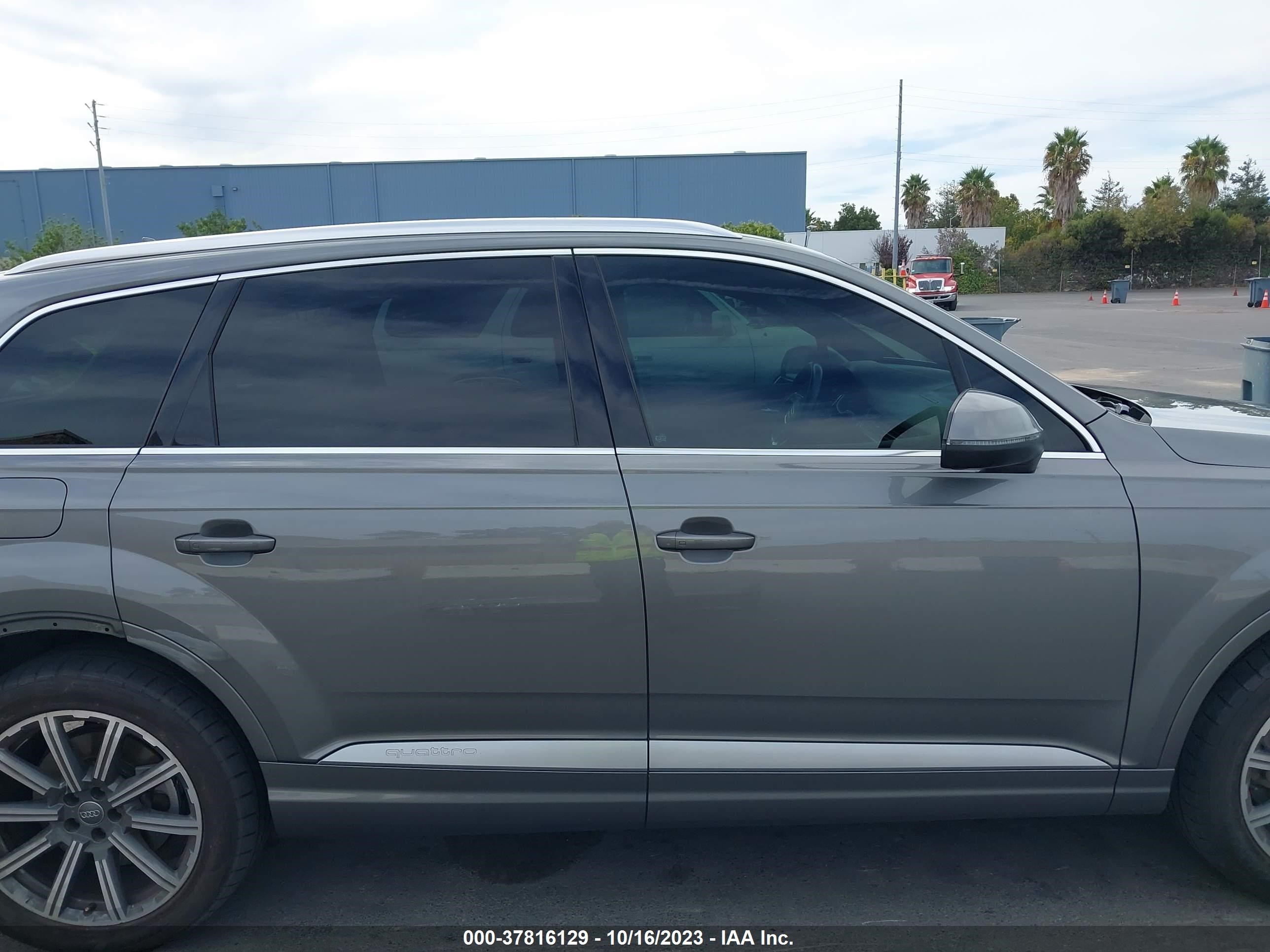 Photo 13 VIN: WA1LAAF76HD021549 - AUDI Q7 