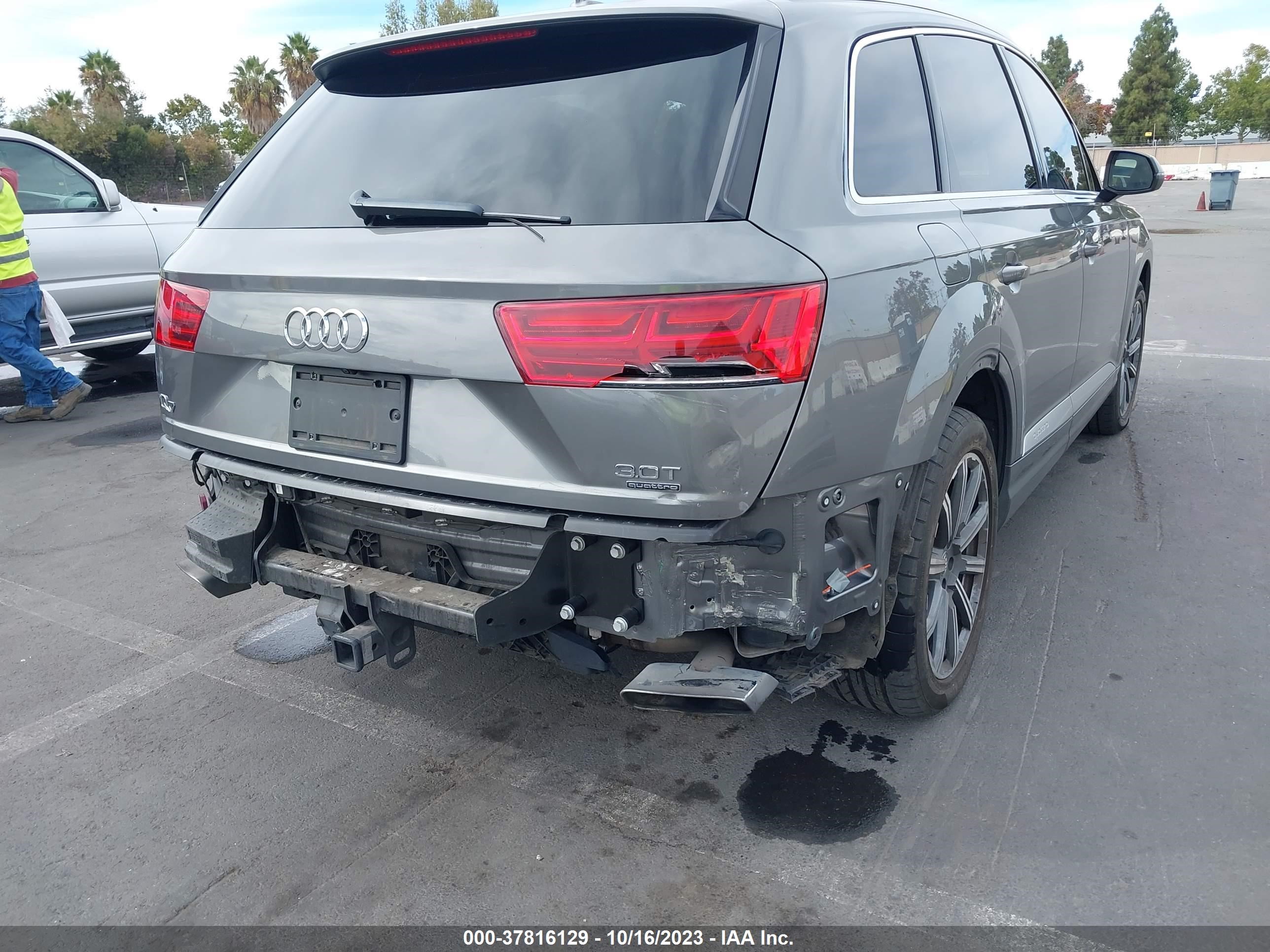 Photo 5 VIN: WA1LAAF76HD021549 - AUDI Q7 