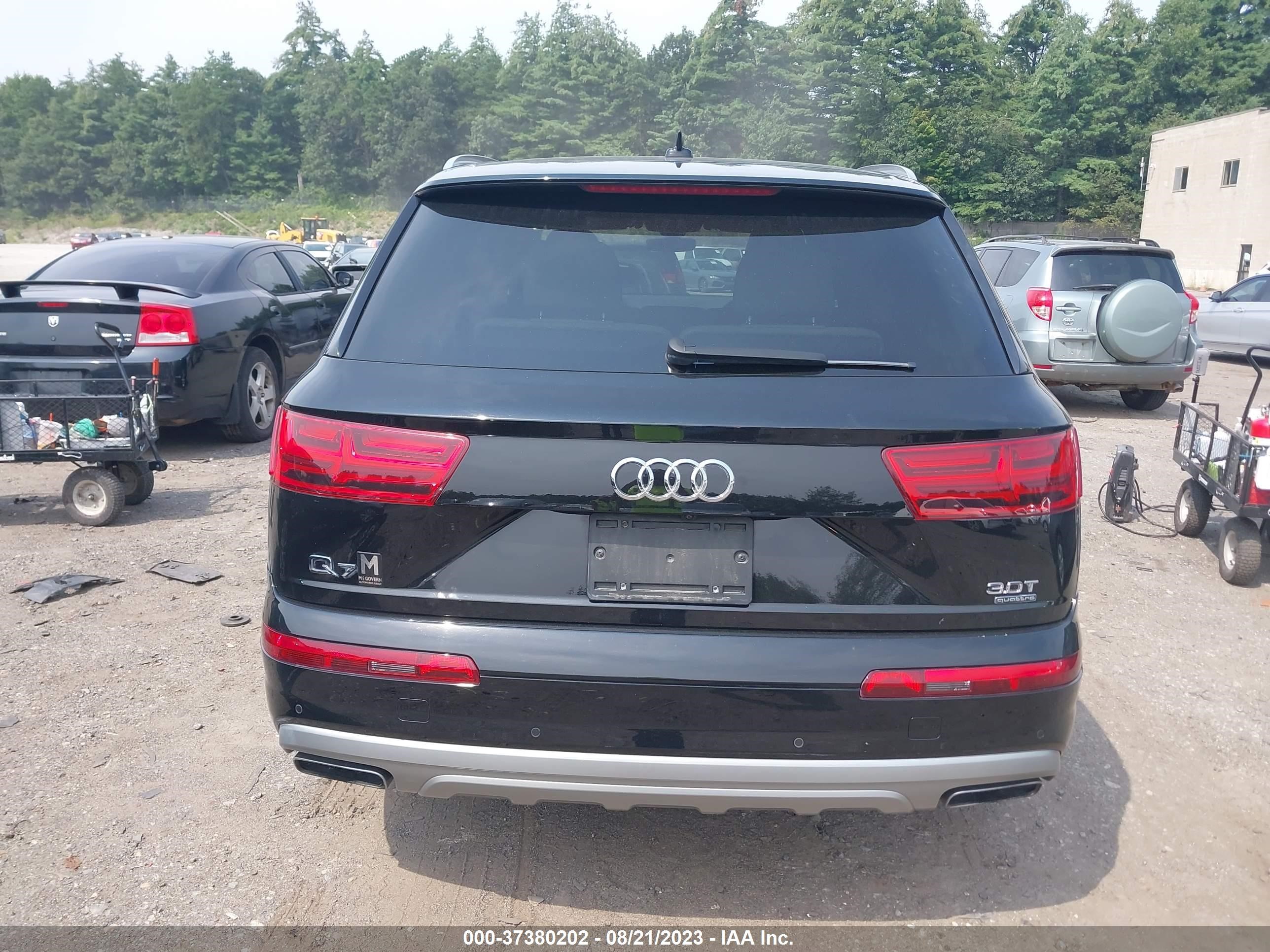 Photo 16 VIN: WA1LAAF77JD005088 - AUDI Q7 