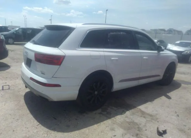 Photo 3 VIN: WA1LAAF77JD033201 - AUDI Q7 