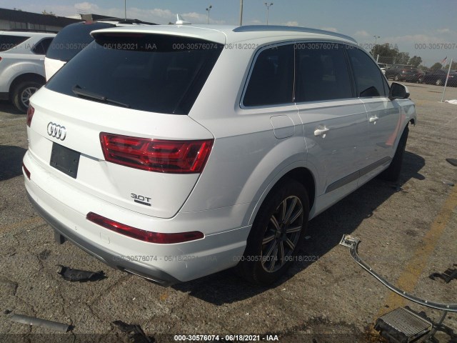 Photo 3 VIN: WA1LAAF78HD000198 - AUDI Q7 