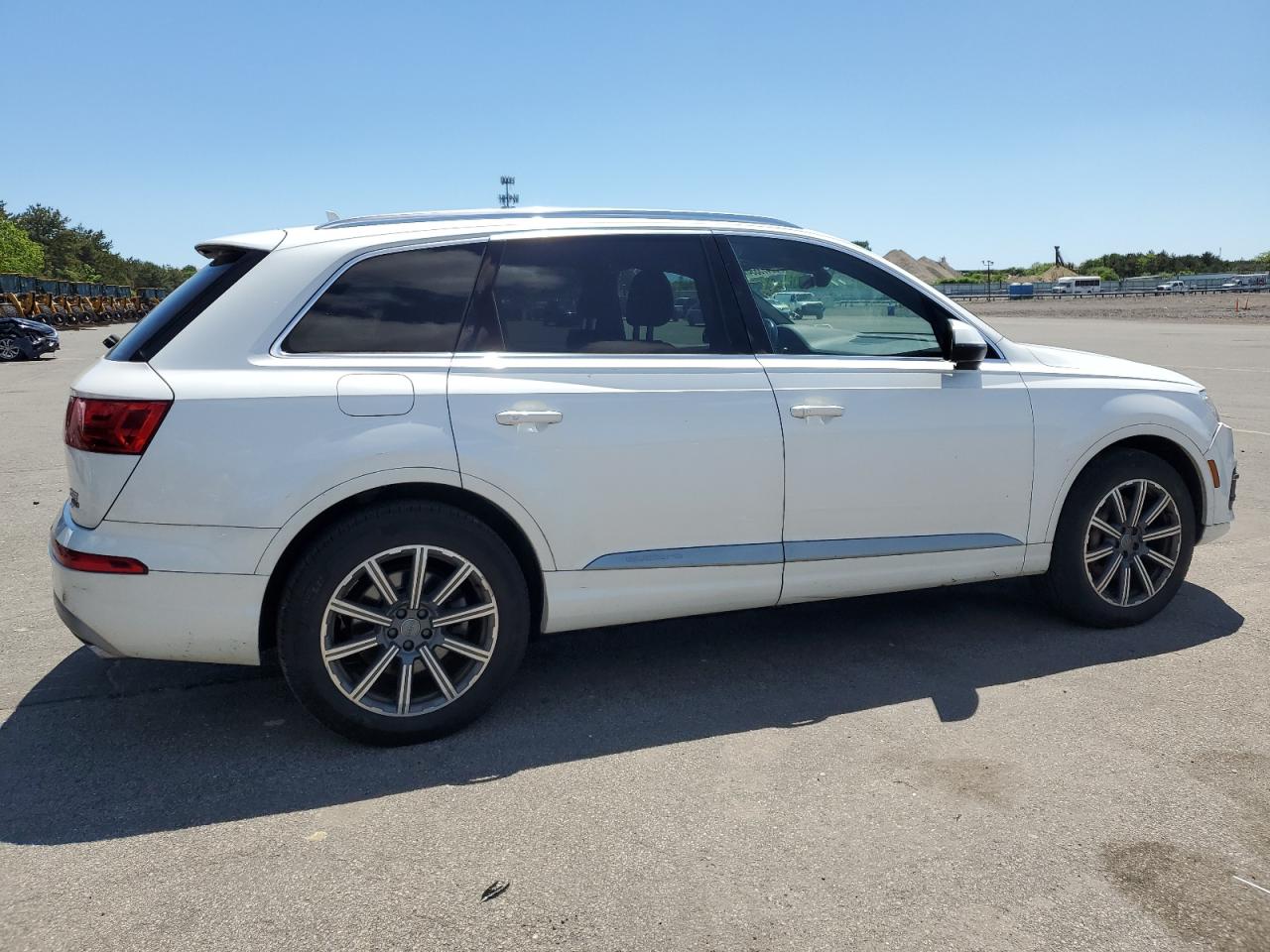 Photo 2 VIN: WA1LAAF78HD011248 - AUDI Q7 