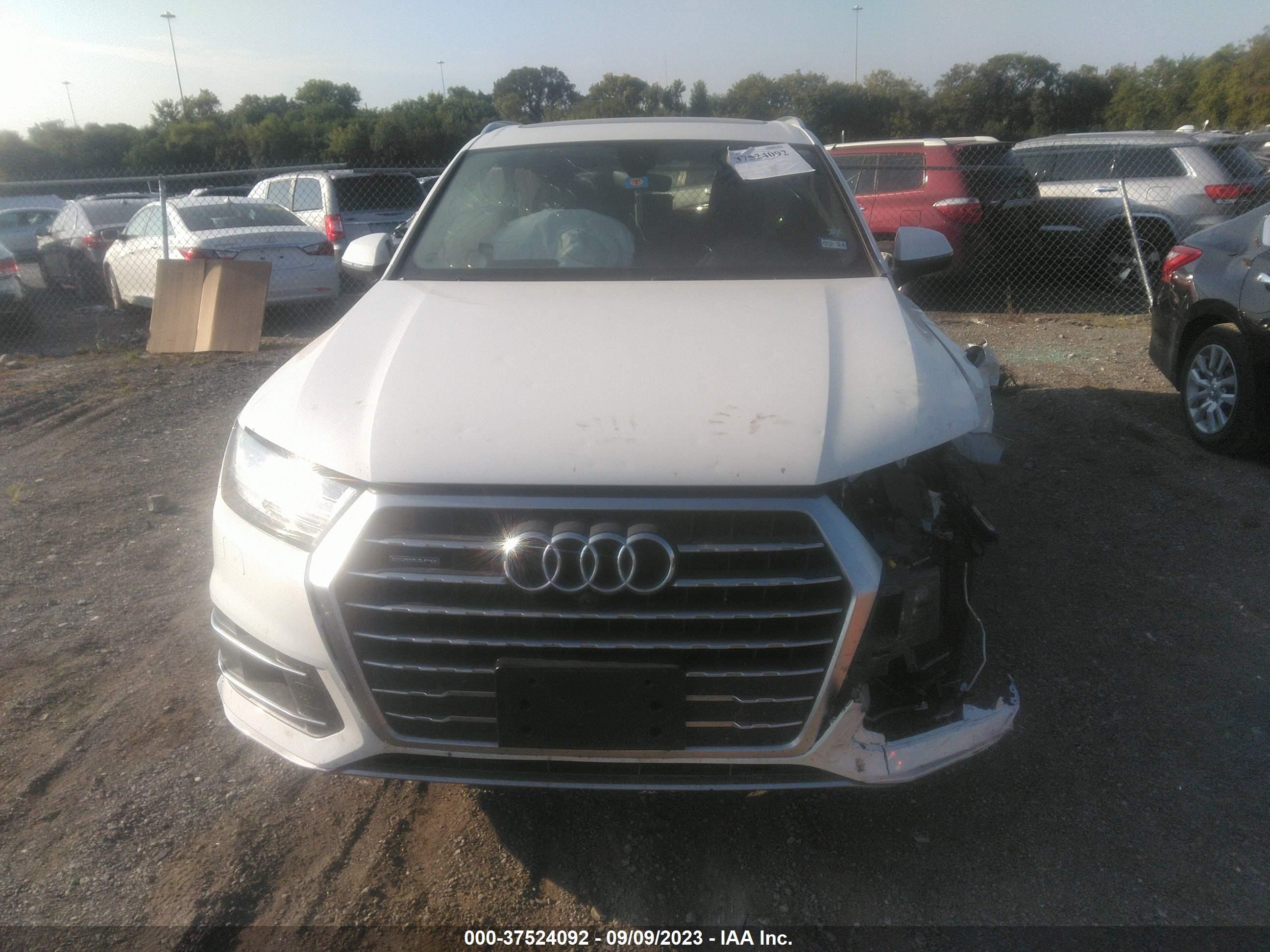 Photo 12 VIN: WA1LAAF78JD039623 - AUDI Q7 