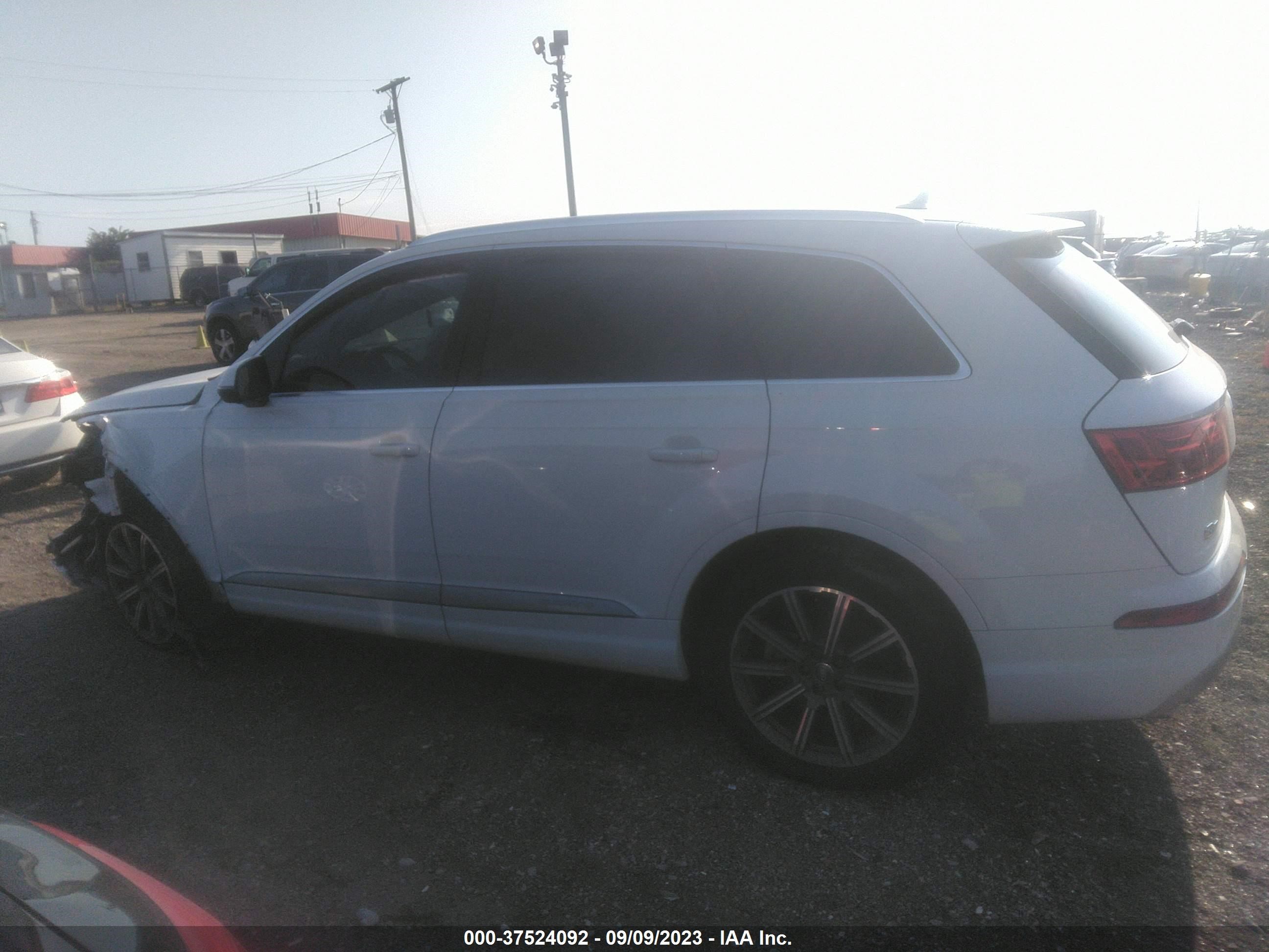 Photo 14 VIN: WA1LAAF78JD039623 - AUDI Q7 