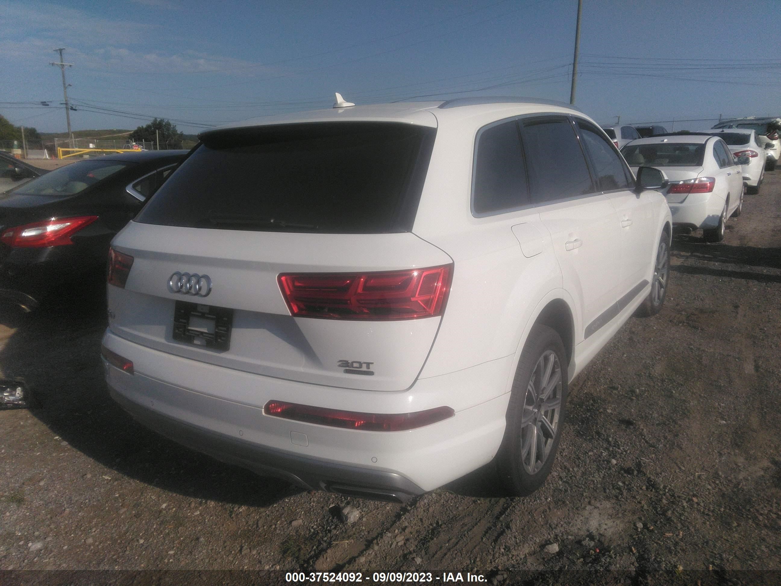 Photo 3 VIN: WA1LAAF78JD039623 - AUDI Q7 