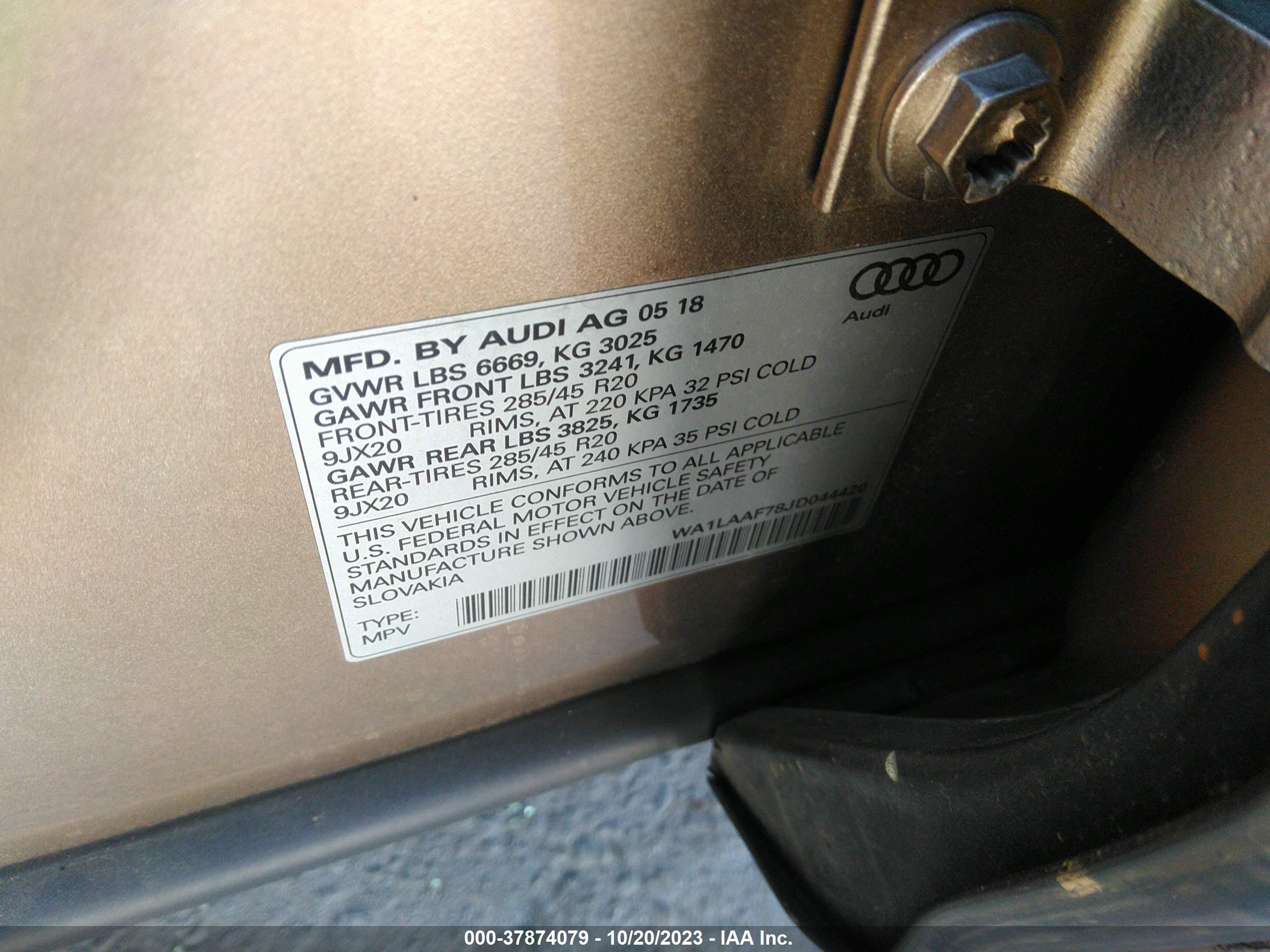 Photo 8 VIN: WA1LAAF78JD044420 - AUDI Q7 