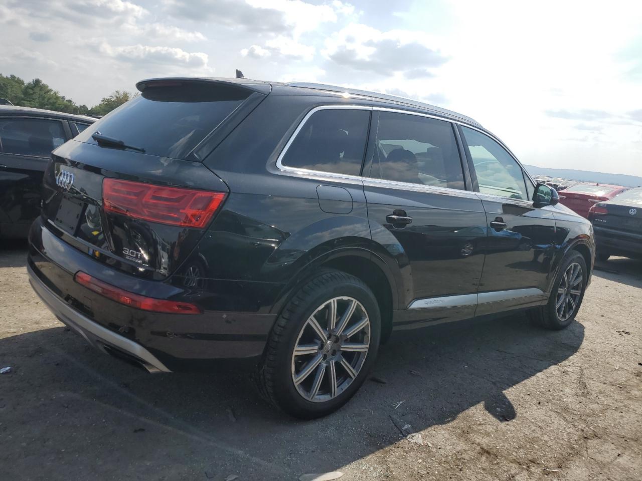 Photo 2 VIN: WA1LAAF79JD032826 - AUDI Q7 