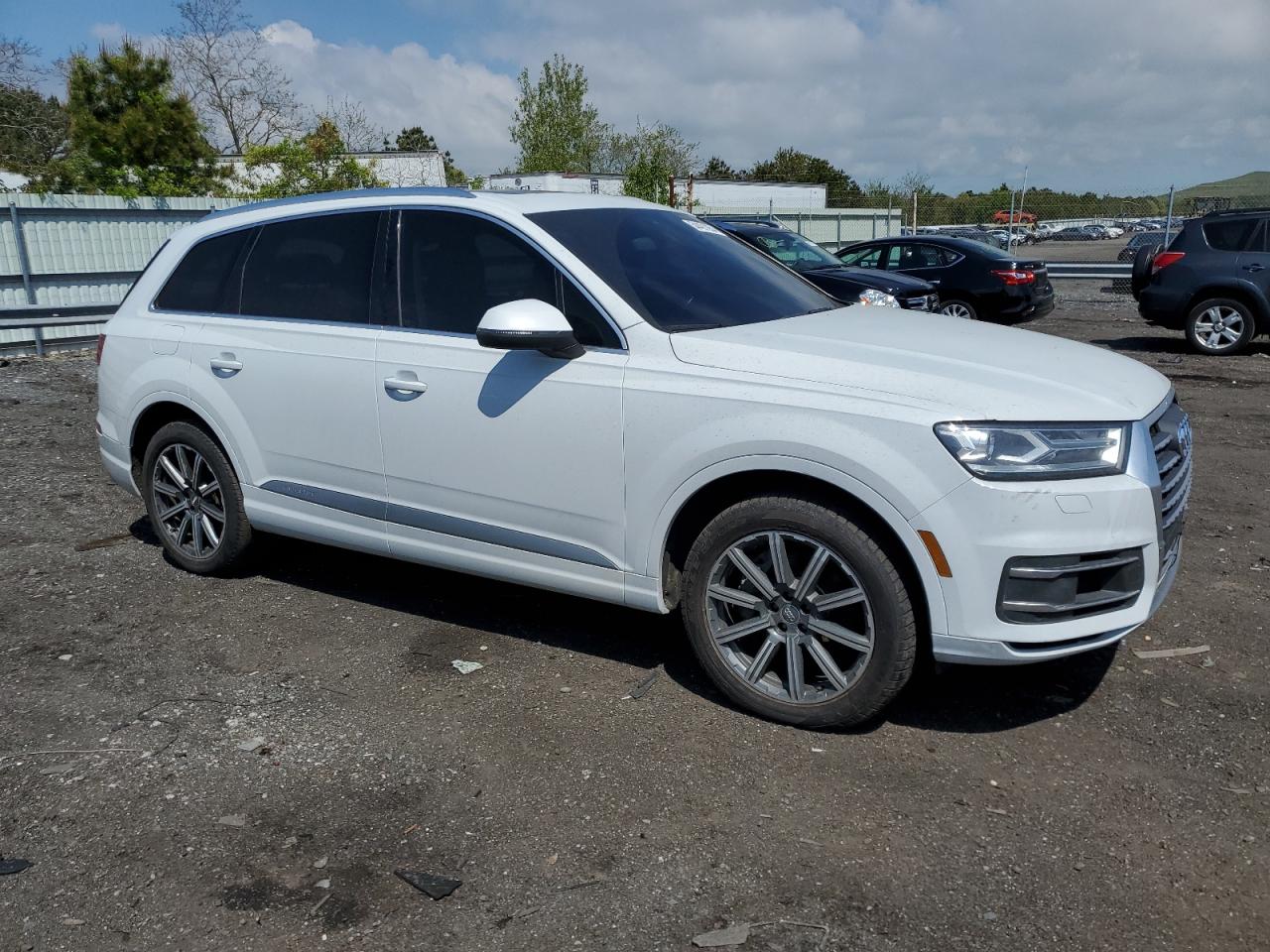 Photo 3 VIN: WA1LAAF7XHD004270 - AUDI Q7 