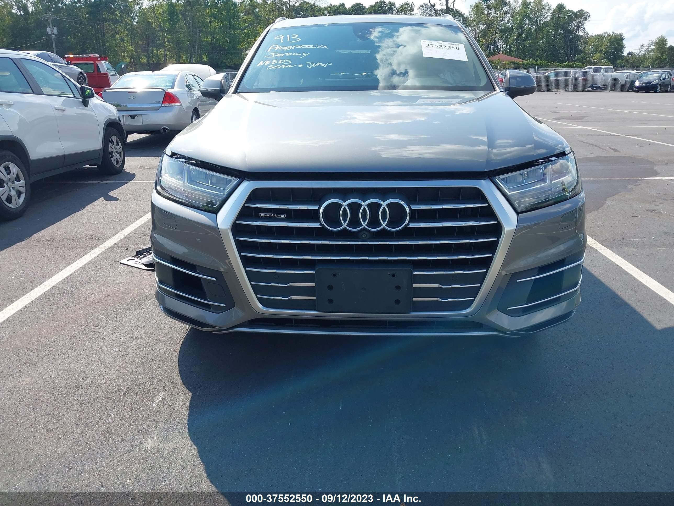 Photo 11 VIN: WA1LAAF7XHD049855 - AUDI Q7 