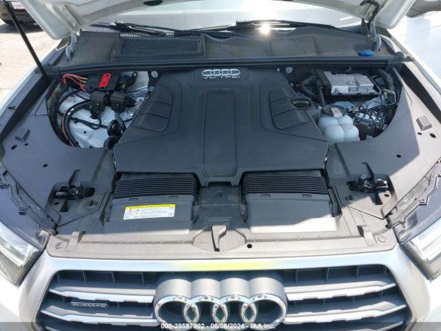 Photo 9 VIN: WA1LAAF7XJD025965 - AUDI Q7 