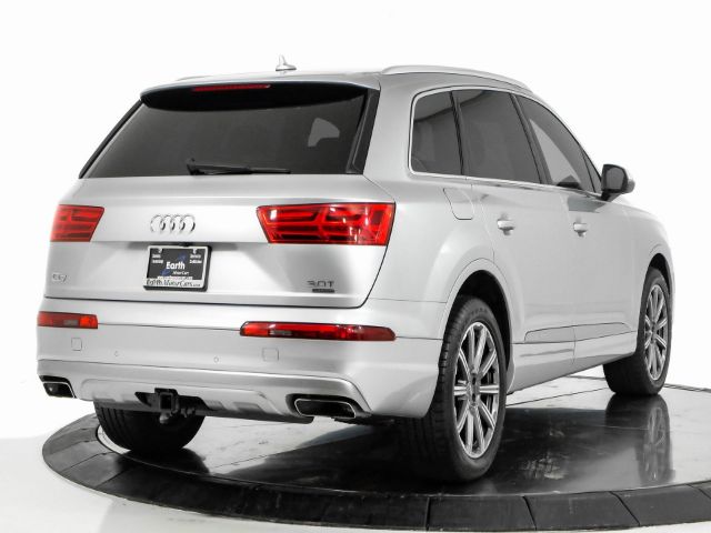 Photo 5 VIN: WA1LAAF7XJD040563 - AUDI Q7 