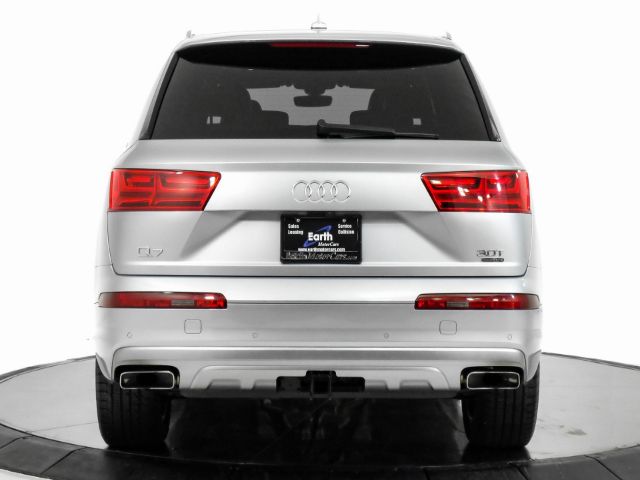 Photo 6 VIN: WA1LAAF7XJD040563 - AUDI Q7 