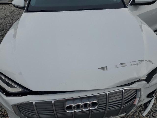 Photo 11 VIN: WA1LAAGE4NB034160 - AUDI E-TRON 