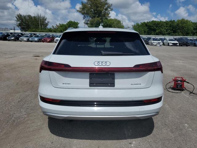 Photo 5 VIN: WA1LAAGE5NB032708 - AUDI E-TRON 