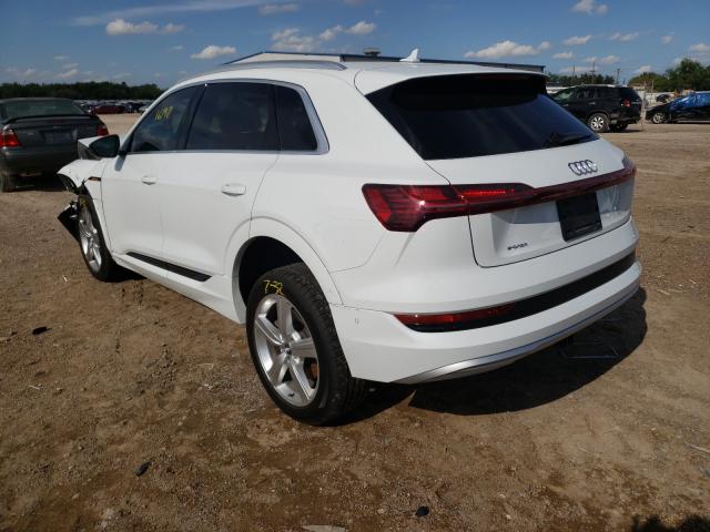 Photo 2 VIN: WA1LAAGE7KB011659 - AUDI E-TRON PRE 