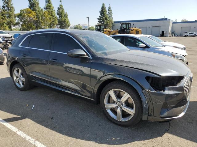 Photo 3 VIN: WA1LAAGE9KB021464 - AUDI E-TRON PRE 