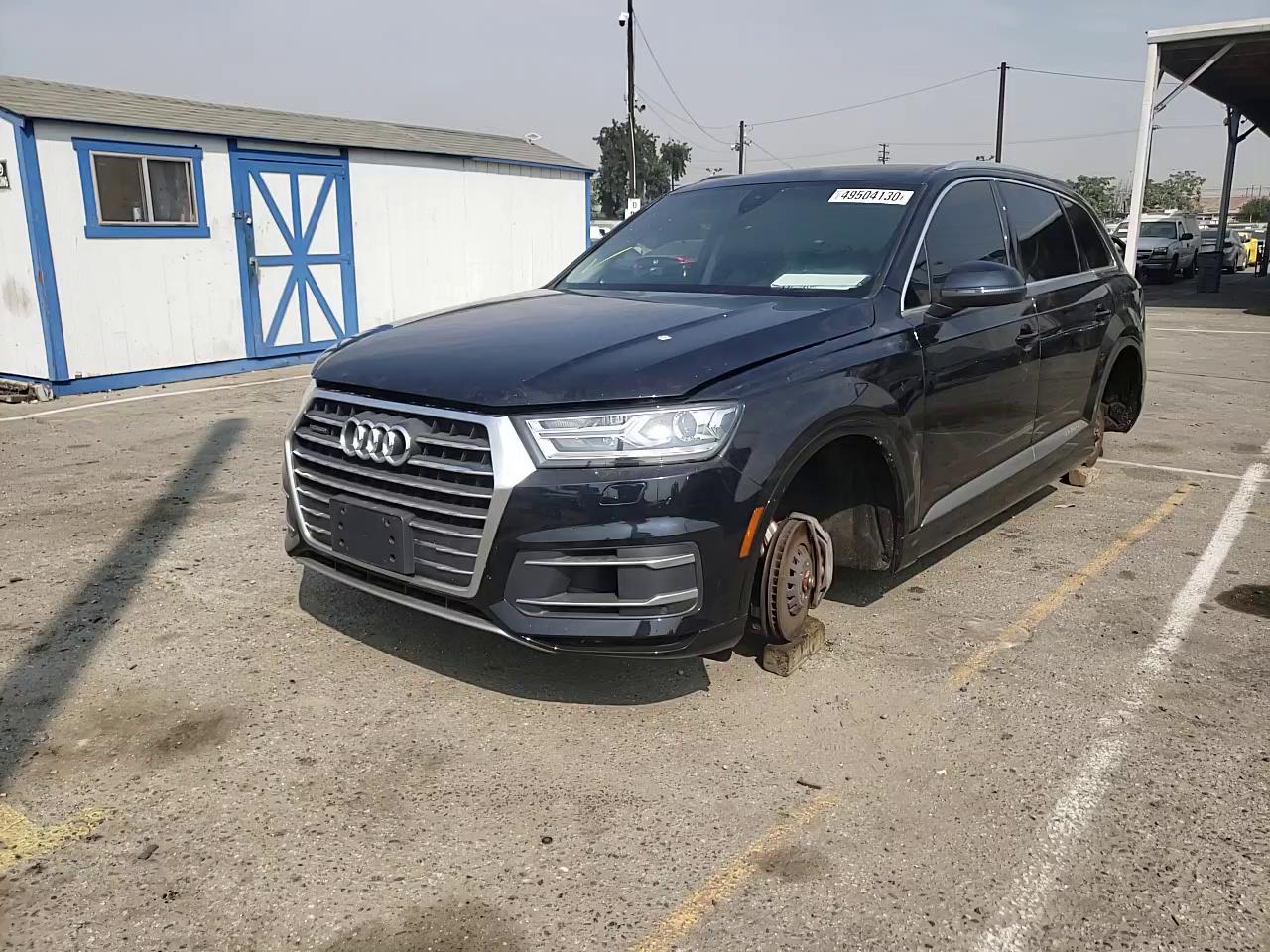 Photo 10 VIN: WA1LABF77HD010355 - AUDI Q7 