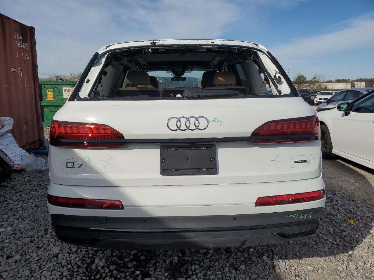 Photo 5 VIN: WA1LCBF71PD031064 - AUDI Q7 