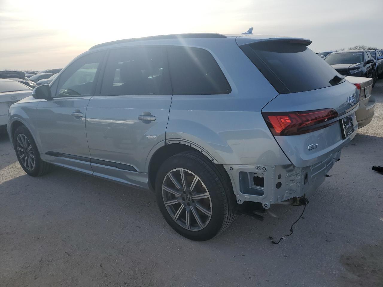 Photo 1 VIN: WA1LCBF72RD003860 - AUDI Q7 