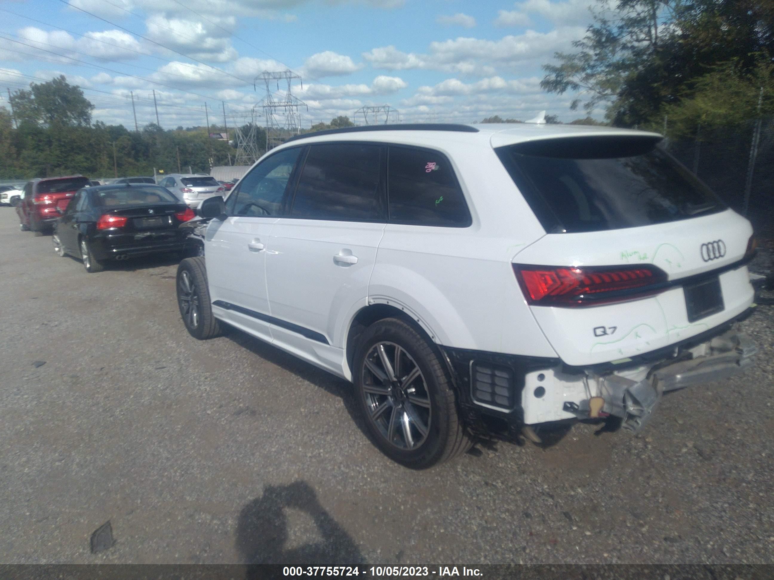 Photo 2 VIN: WA1LCBF73PD013780 - AUDI Q7 