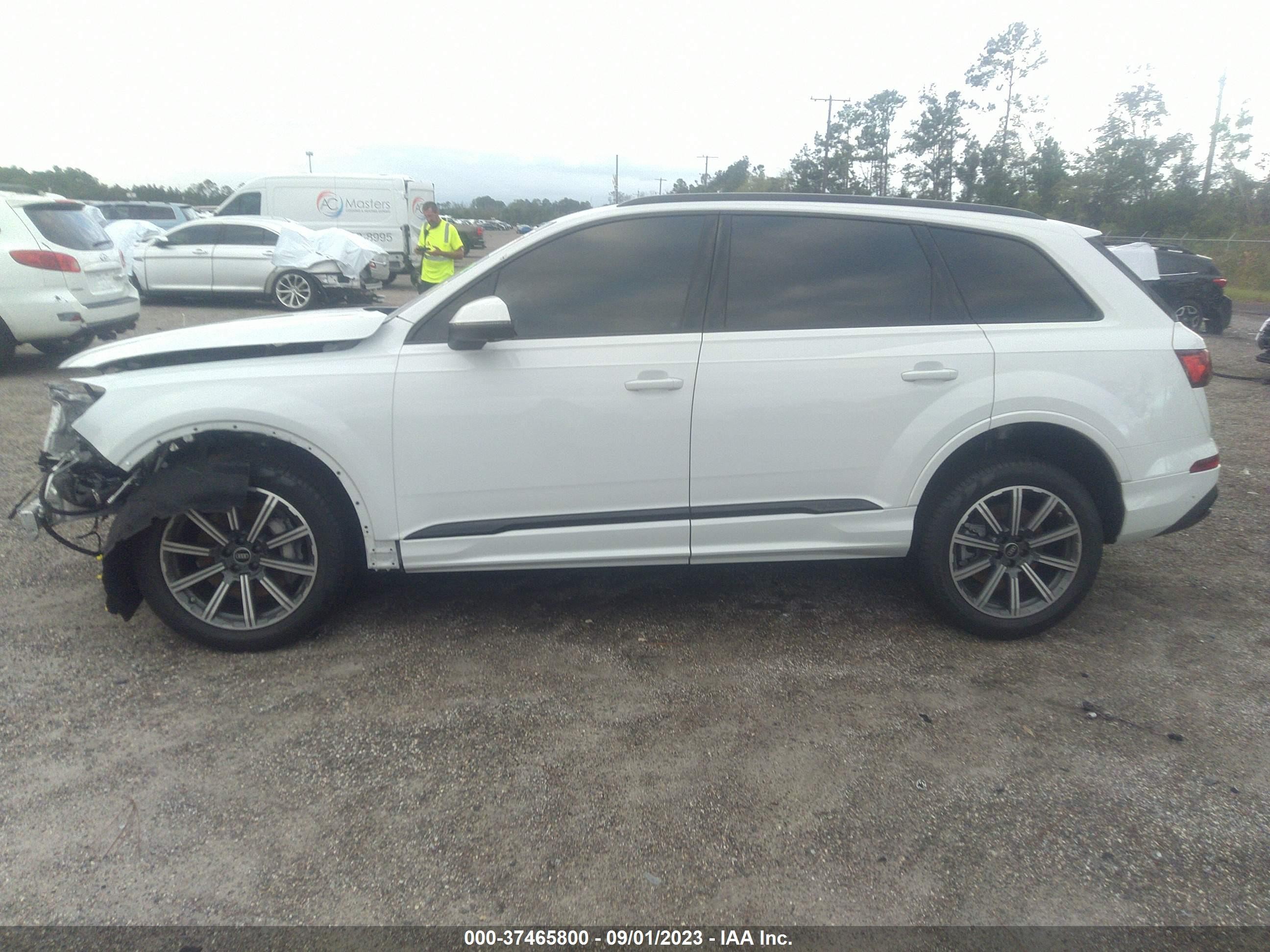 Photo 13 VIN: WA1LCBF78PD008039 - AUDI Q7 