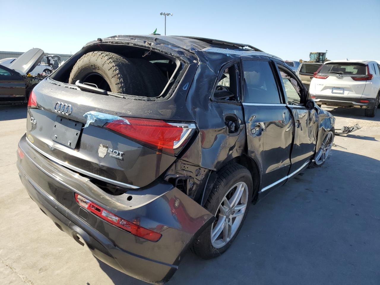 Photo 2 VIN: WA1LFAFP0FA140813 - AUDI Q5 