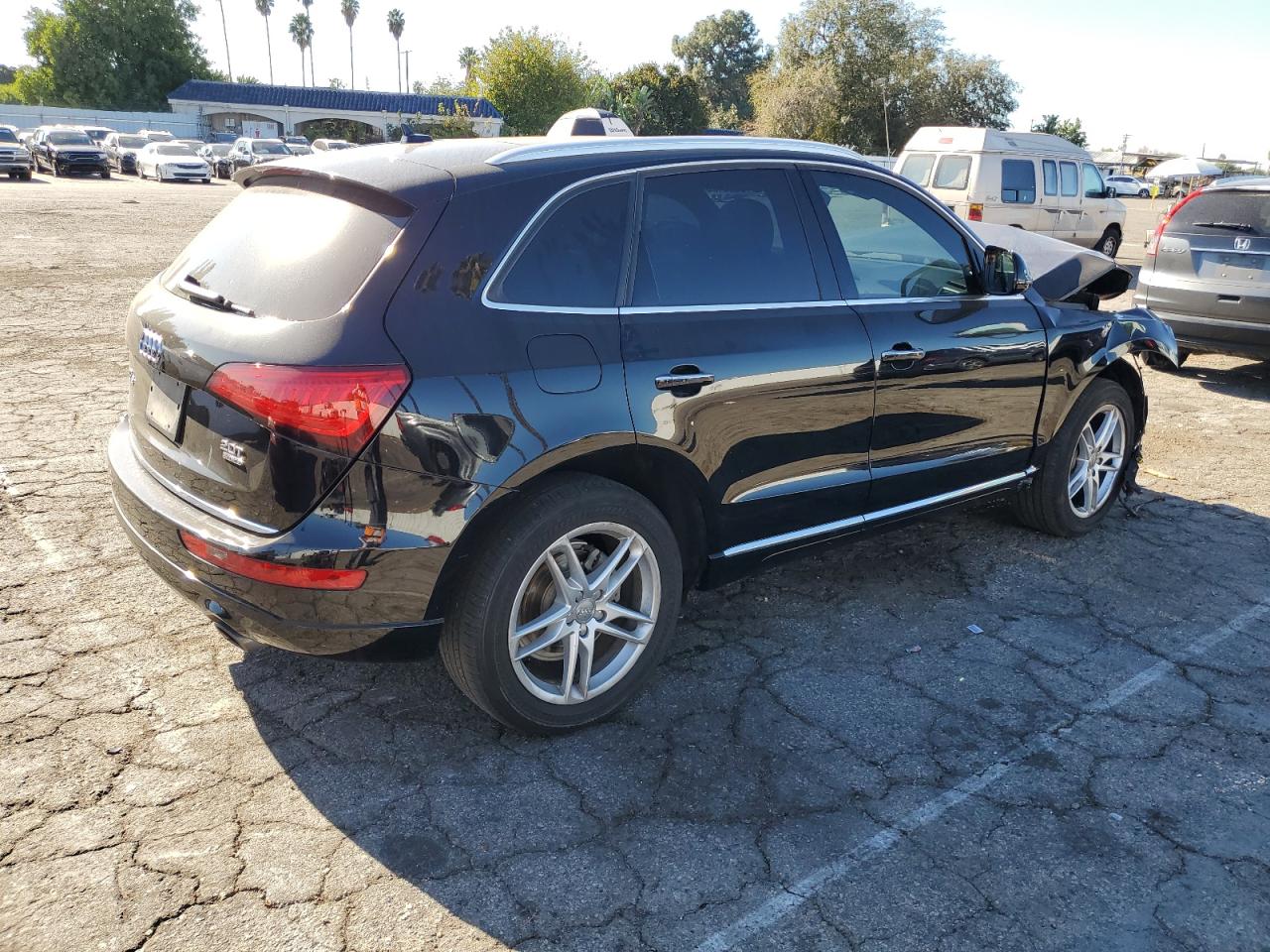 Photo 2 VIN: WA1LFAFP1FA137631 - AUDI Q5 