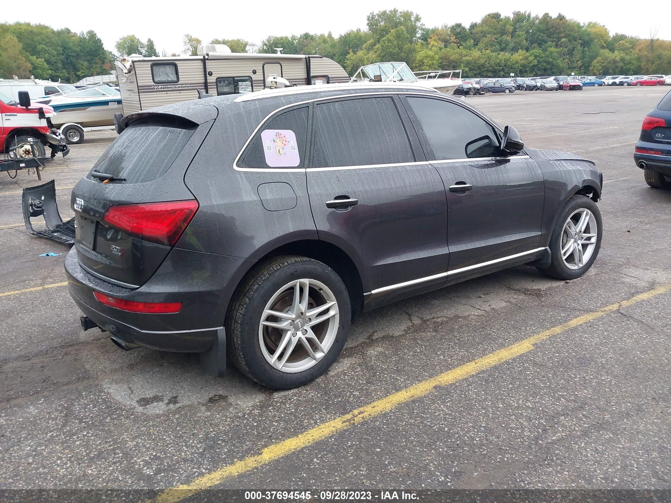 Photo 3 VIN: WA1LFAFP2FA071381 - AUDI Q5 