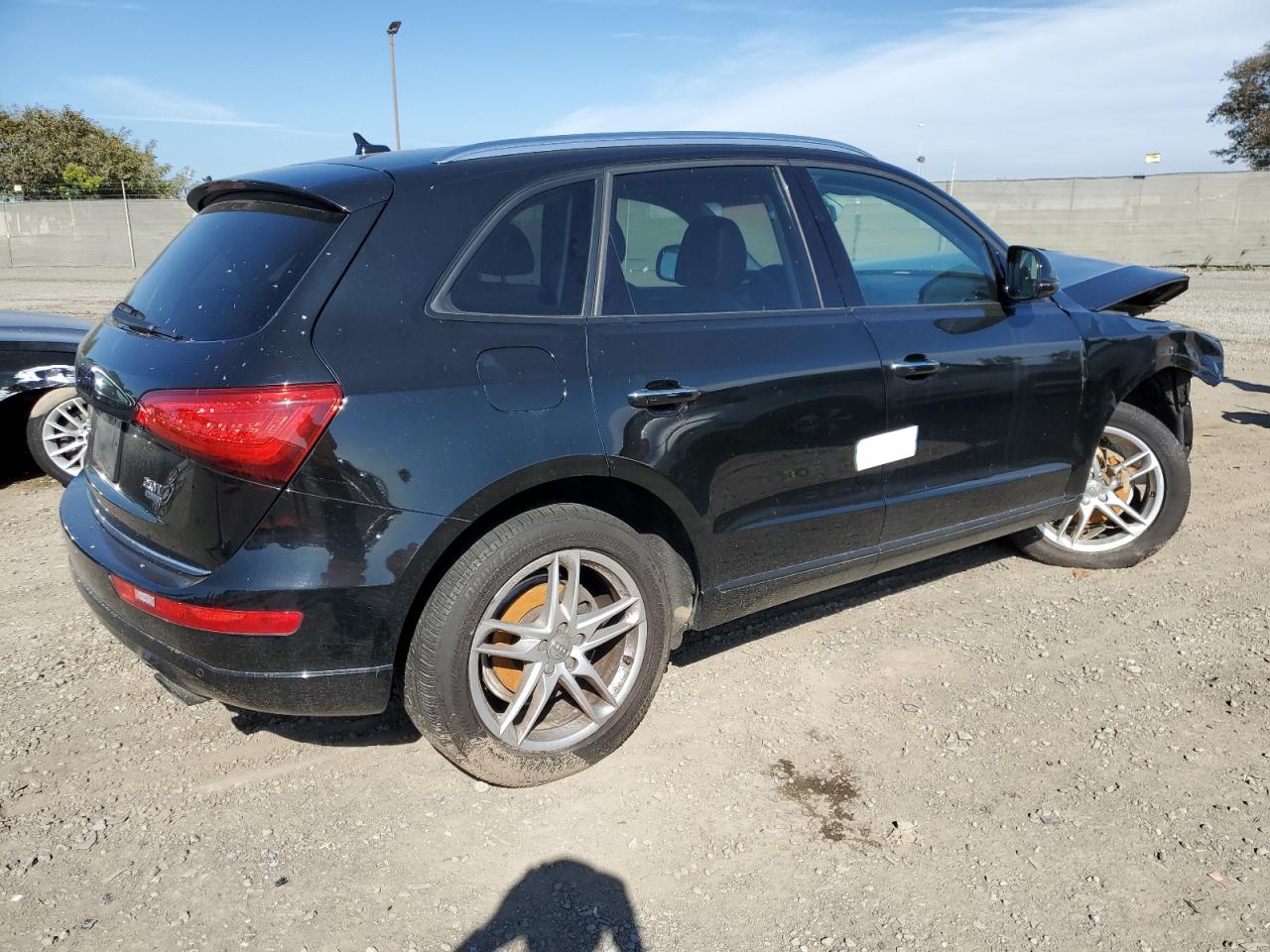 Photo 2 VIN: WA1LFAFP2FA137265 - AUDI Q5 