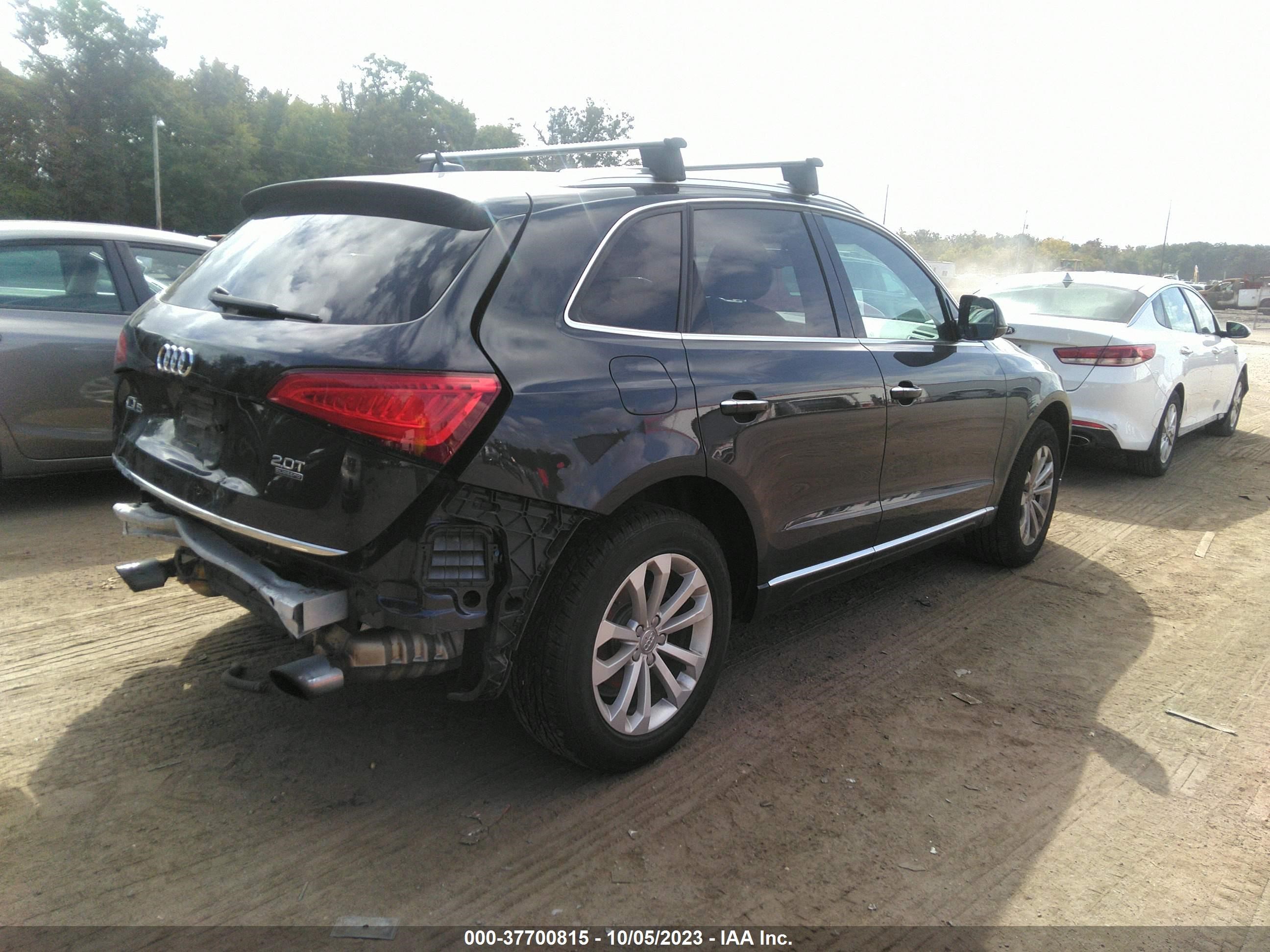 Photo 3 VIN: WA1LFAFP5FA112358 - AUDI Q5 