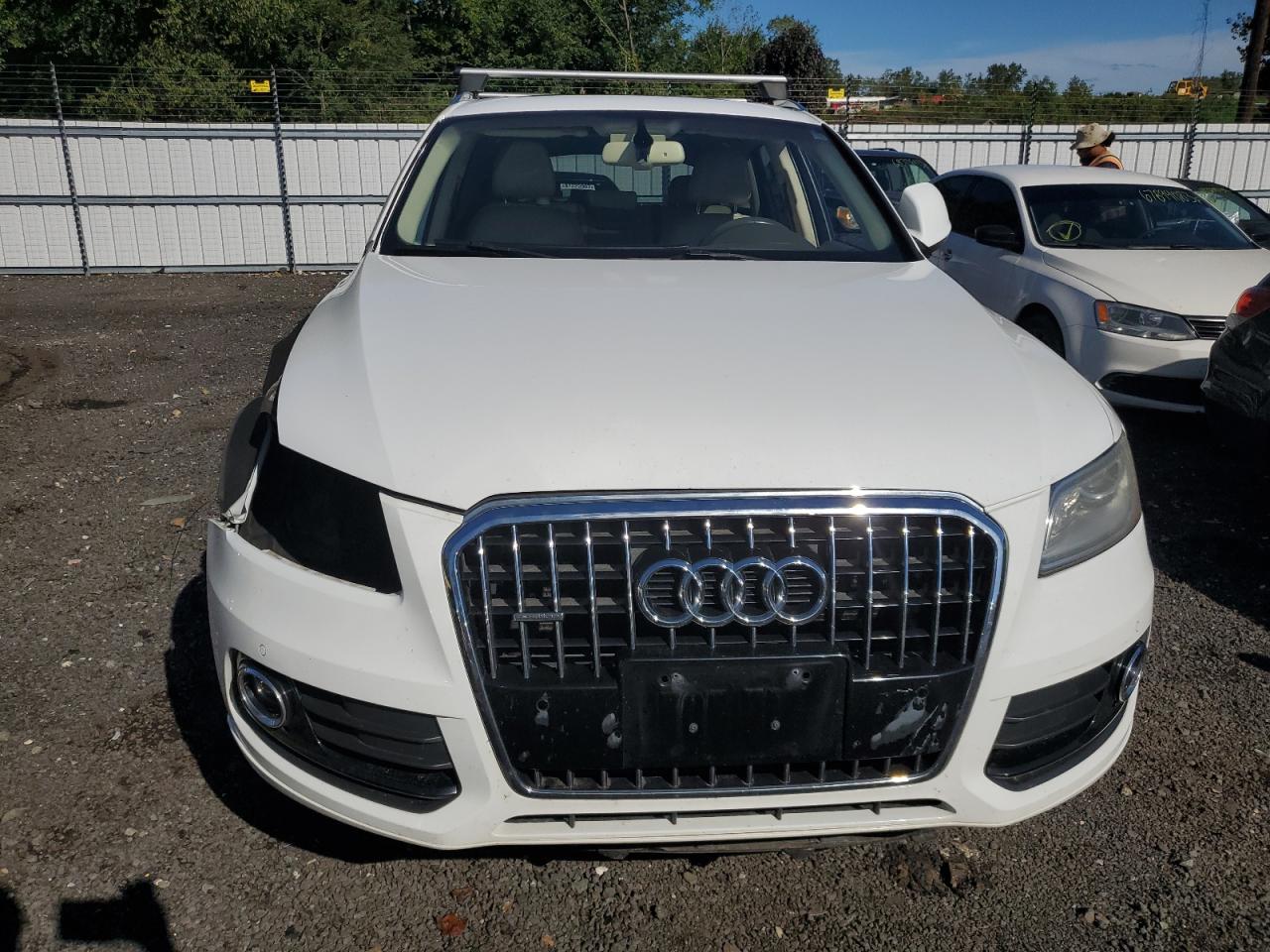 Photo 4 VIN: WA1LFAFP8DA011621 - AUDI Q5 