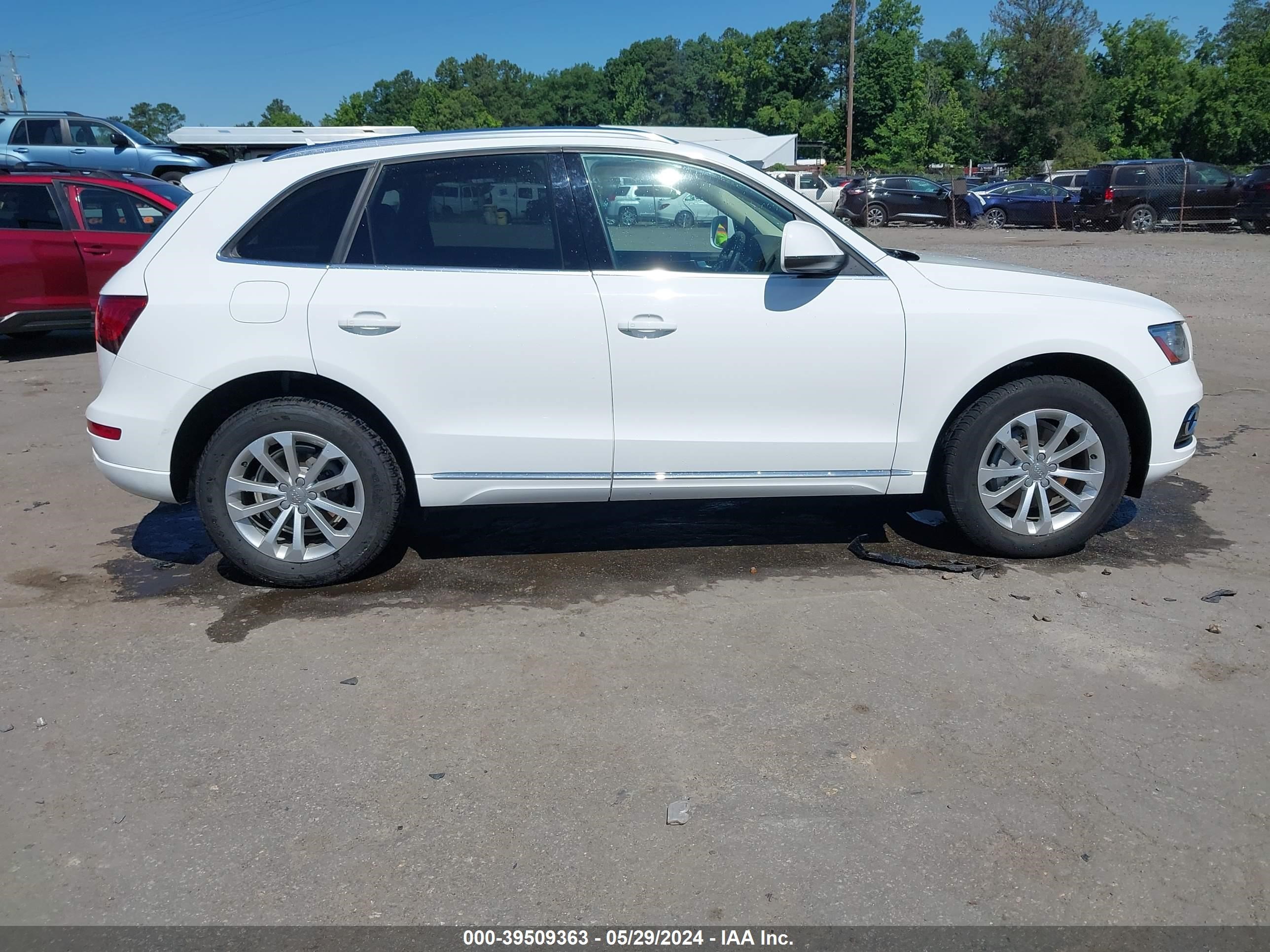 Photo 12 VIN: WA1LFAFP8EA110814 - AUDI Q5 