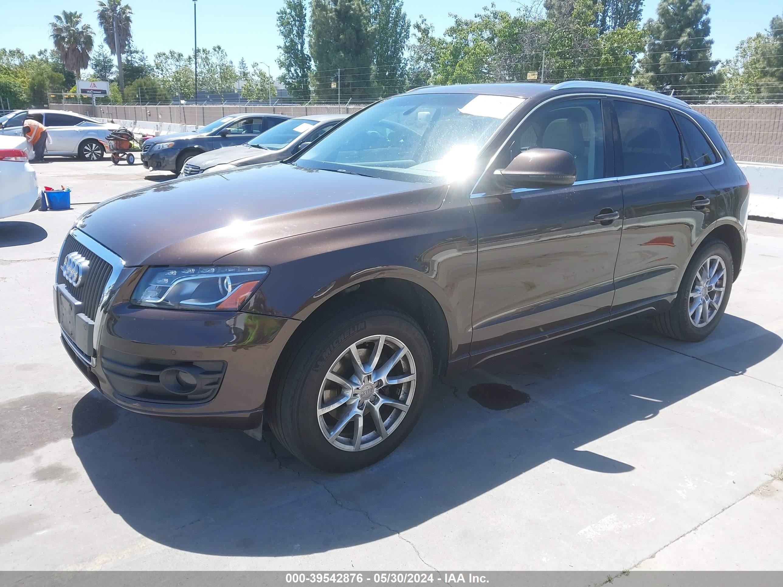 Photo 1 VIN: WA1LFBFP4CA034396 - AUDI Q5 