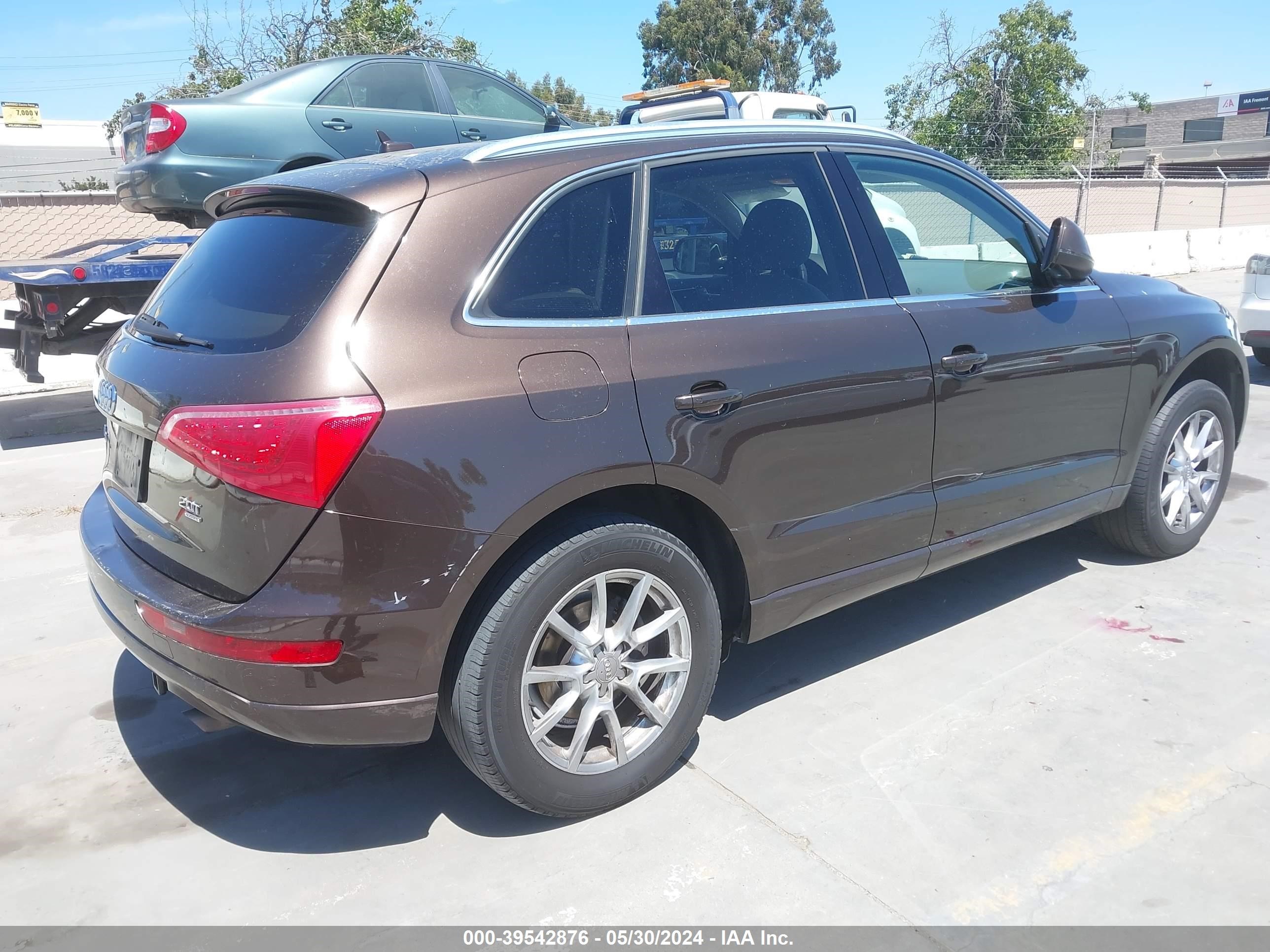 Photo 3 VIN: WA1LFBFP4CA034396 - AUDI Q5 