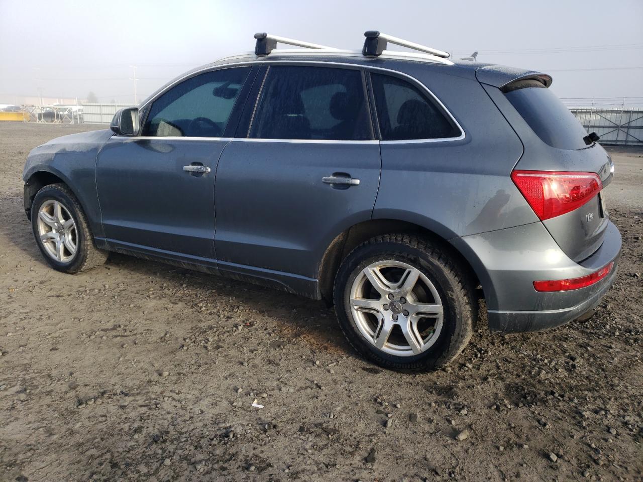 Photo 1 VIN: WA1LFCFP0CA081625 - AUDI Q5 