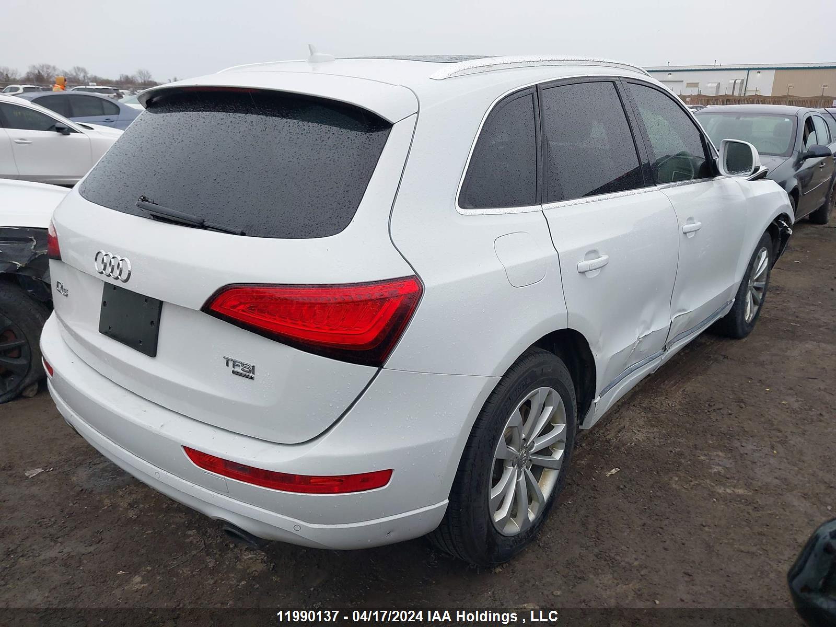 Photo 3 VIN: WA1LFCFP0EA075830 - AUDI Q5 