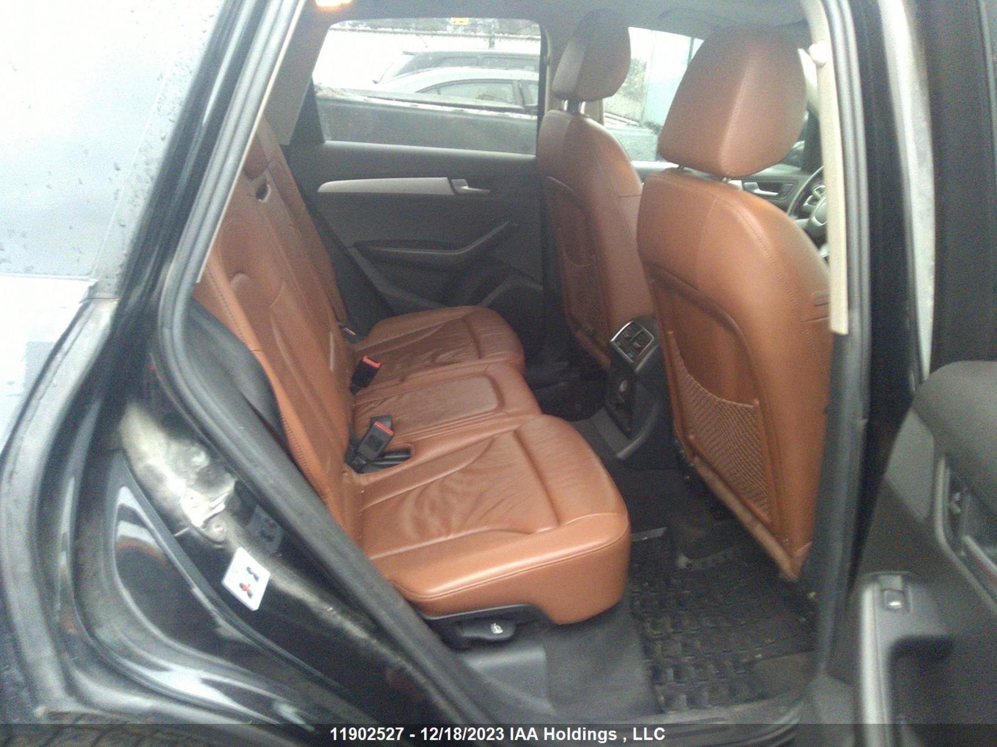 Photo 7 VIN: WA1LFCFP2BA040606 - AUDI Q5 