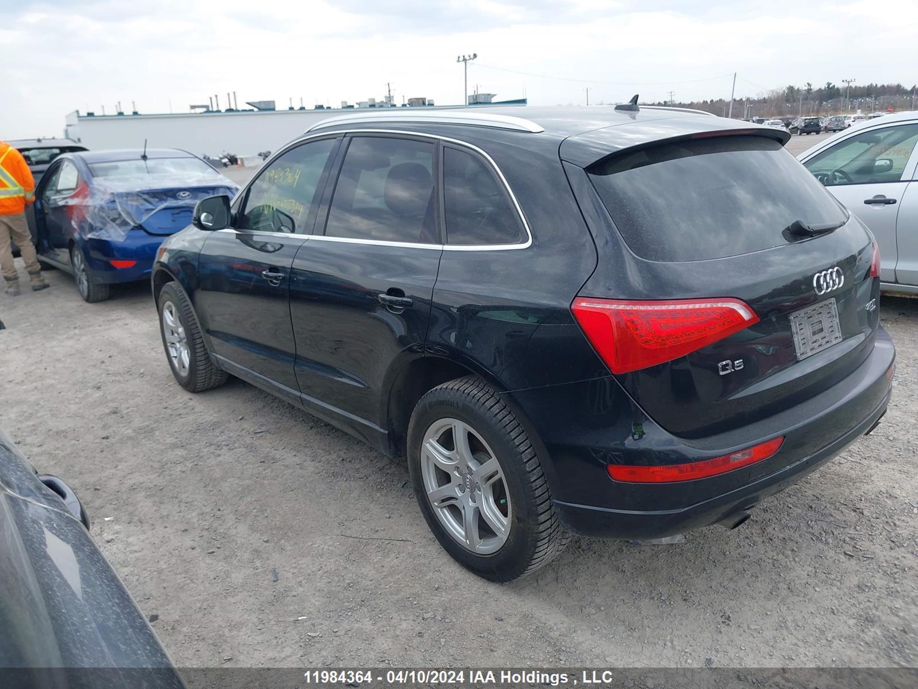 Photo 2 VIN: WA1LFCFP9CA095314 - AUDI Q5 