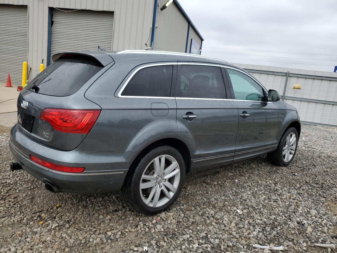 Photo 2 VIN: WA1LGAFE1ED016865 - AUDI Q7 