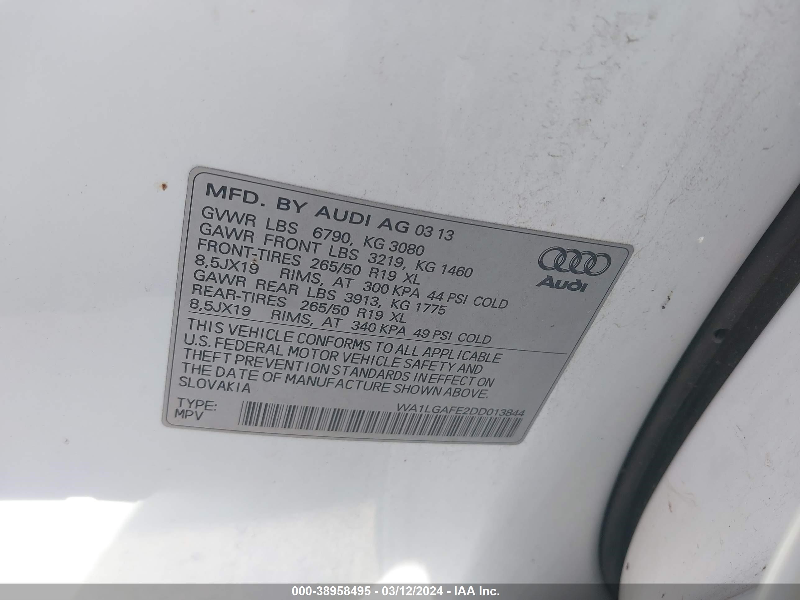 Photo 8 VIN: WA1LGAFE2DD013844 - AUDI Q7 